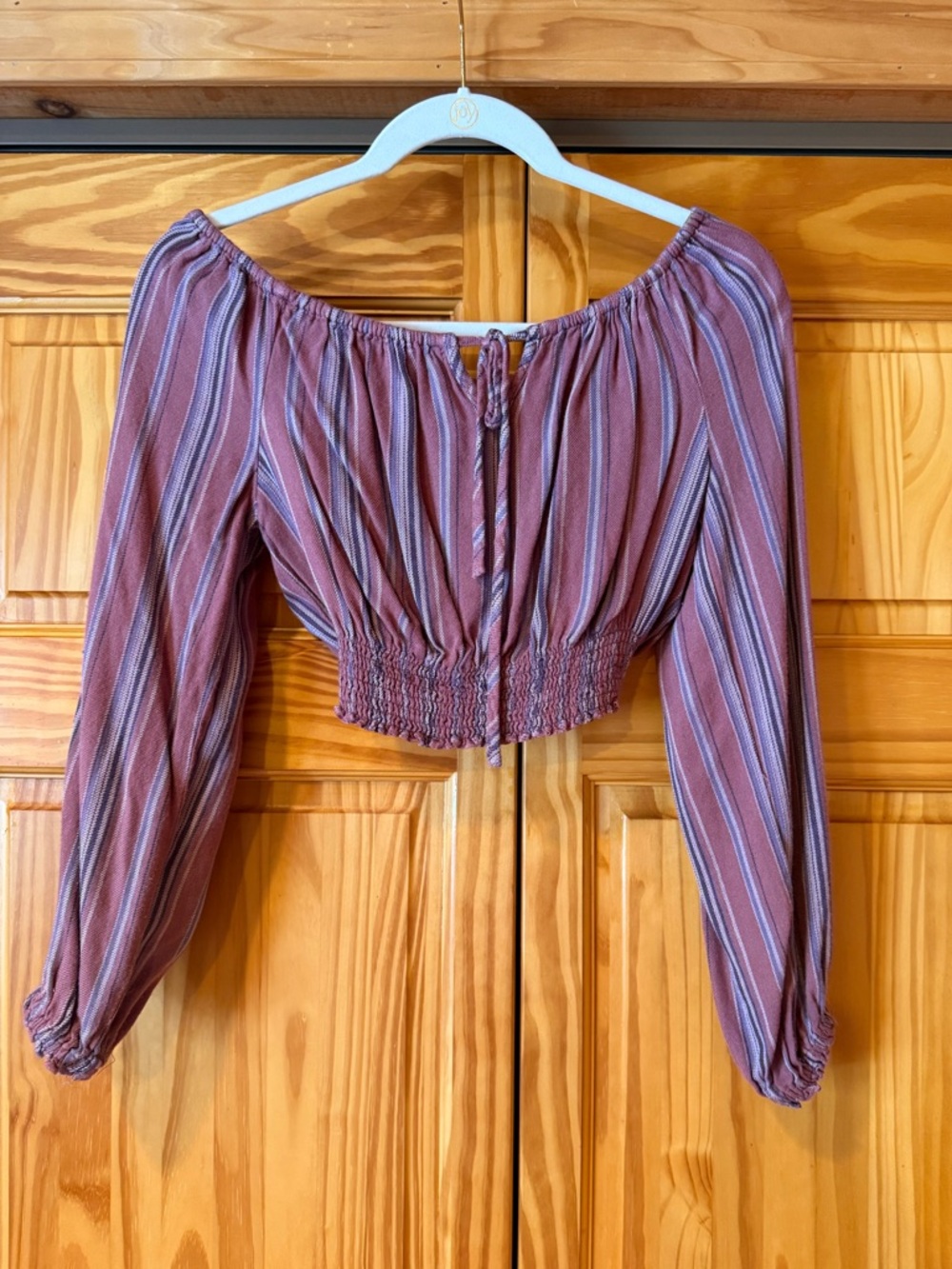 On or off the shoulder long sleeve striped crop top